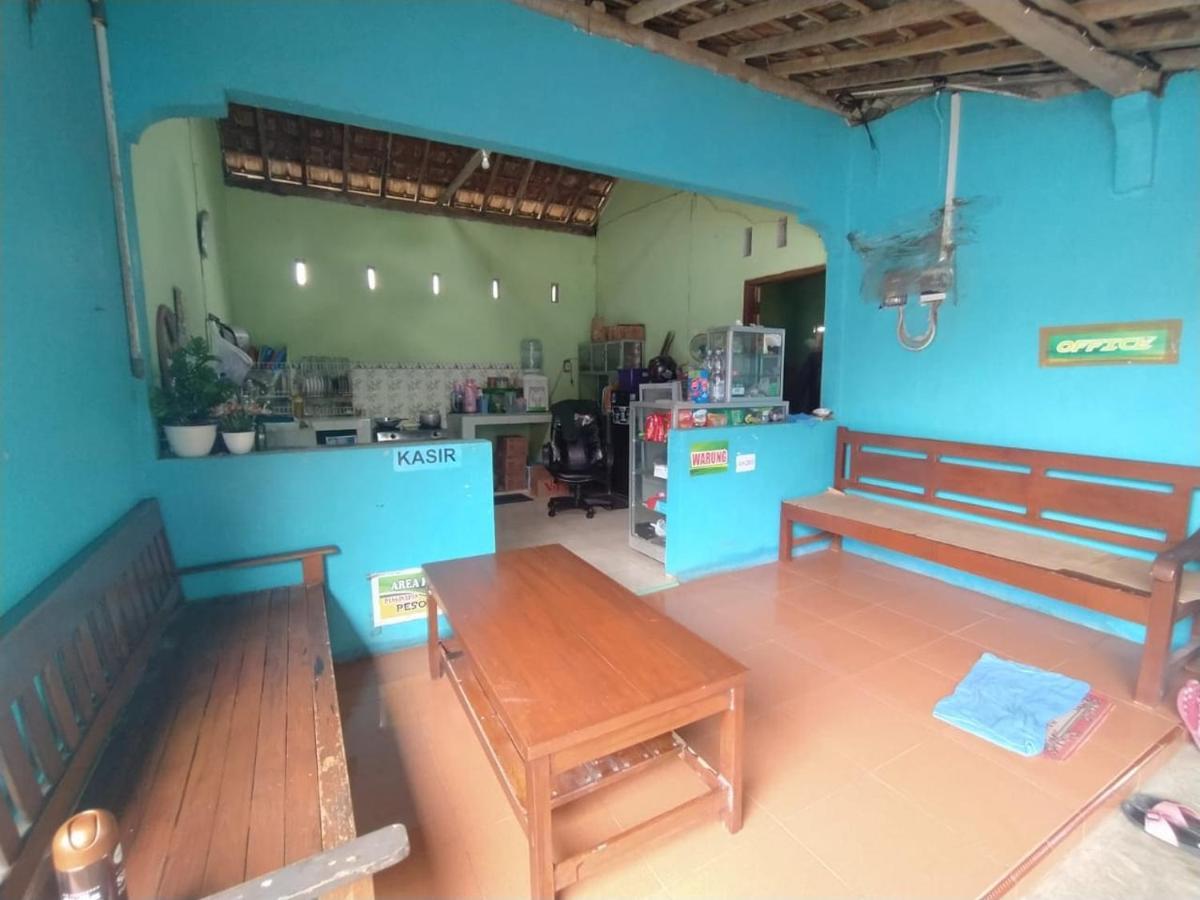 Spot On 92537 Tetirah Salatiga